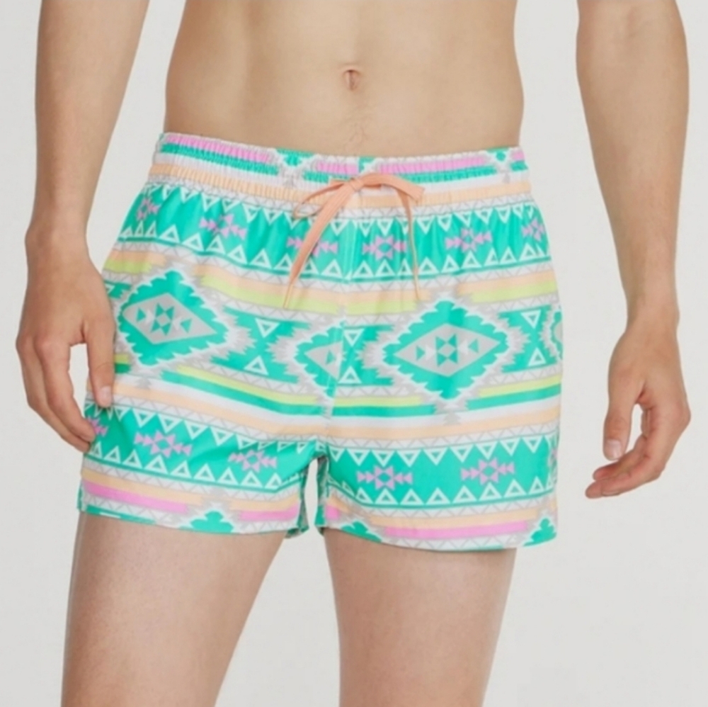 Chubbies Swim Trunks Size Medium Multicolor Pattern Beach Athleisure